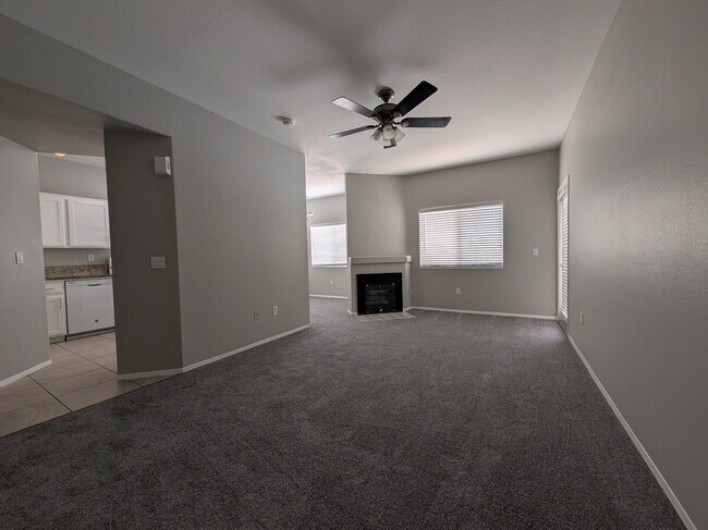 Building Photo - 3-BEDROOM CONDO FOR RENT IN NW LAS VEGAS