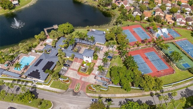 Building Photo - 18310 Mediterranean Blvd