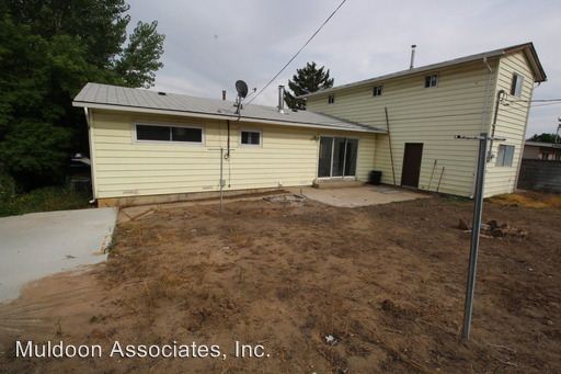 Building Photo - 1604 Rosemont Dr