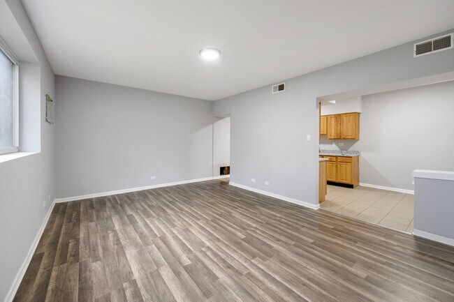 Foto del edificio - 7870 S Coles Ave