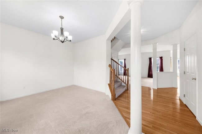 Building Photo - 126 Granite Ct