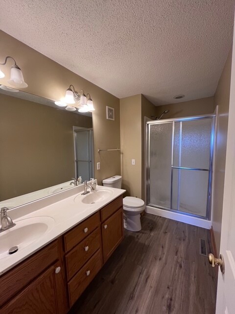 Foto del edificio - 1876 Bluestem Ln