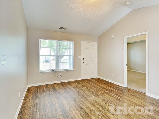 Foto del edificio - 3008 Westwinds Ct