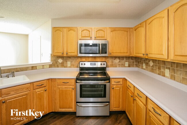 Foto del edificio - 10305 Kings Gap Way