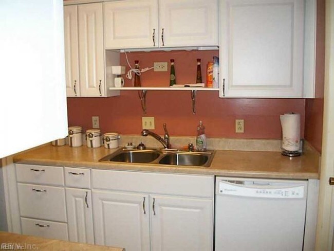 Foto del edificio - 2 bedroom in Portsmouth VA 23703