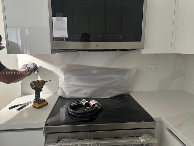 Foto del edificio - 1500 Bay Rd