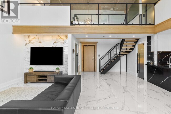 Photo du bâtiment - 300 Manitoba St