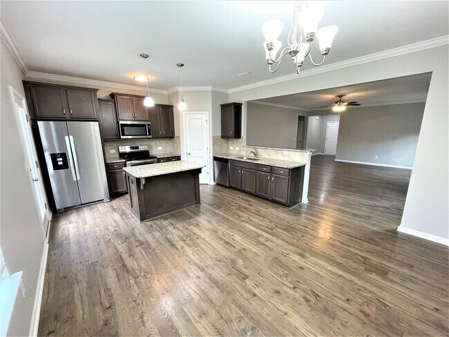 Building Photo - 103 Fesperman Cir