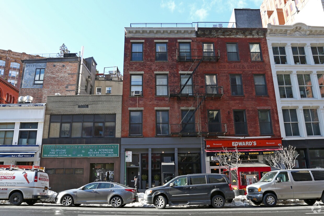 Foto del edificio - 134 W Broadway