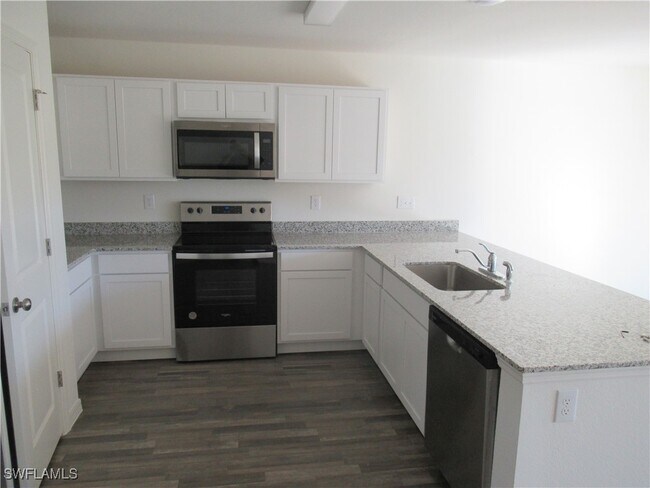 Foto del edificio - 22 NW 7th Terrace