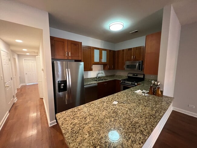 Photo - 1537 North Milwaukee Avenue Apartment