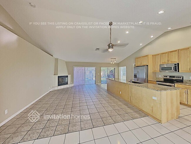 Foto del edificio - 17745 Woodview Terrace