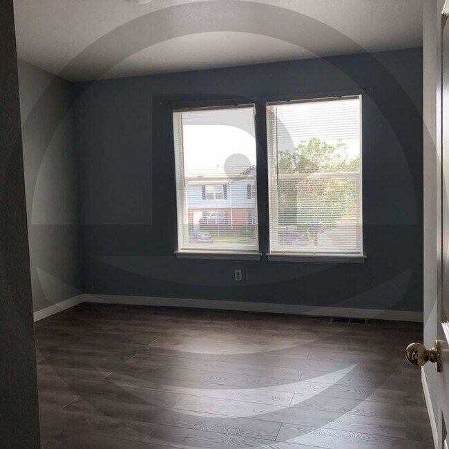 Foto del edificio - 16251 E 17th Pl