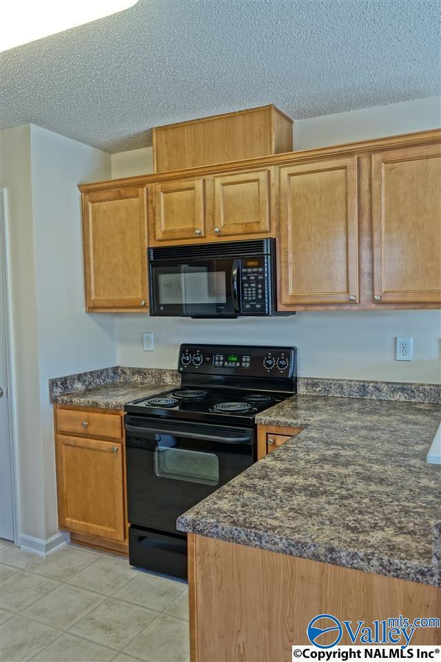 Foto del edificio - 106 NW Wittington Ln