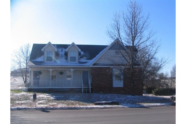 Building Photo - 4553 S Robberson Ave