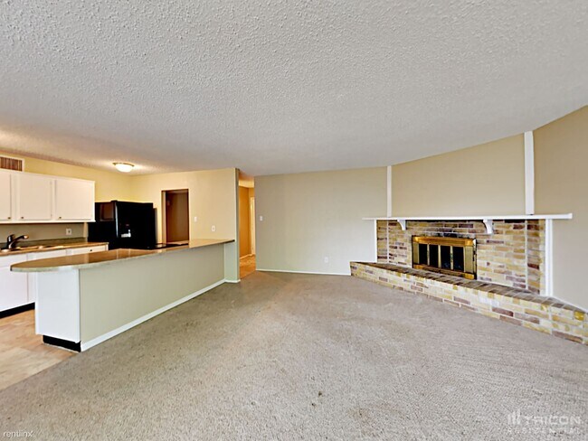 Building Photo - 1610 Pilot Way