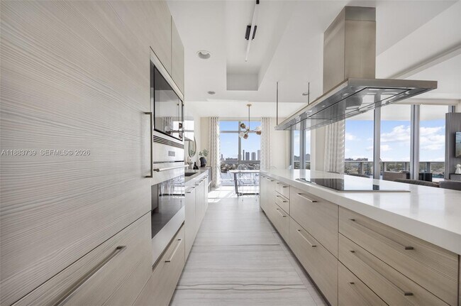 Foto del edificio - 17301 Biscayne Blvd