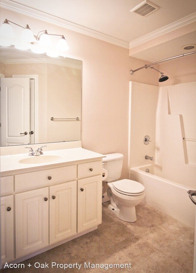 Foto del edificio - 2 br, 2 bath House - 904 Quiet Woods Place