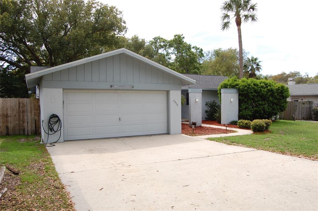 Primary Photo - 2824 Rustic Oaks Dr
