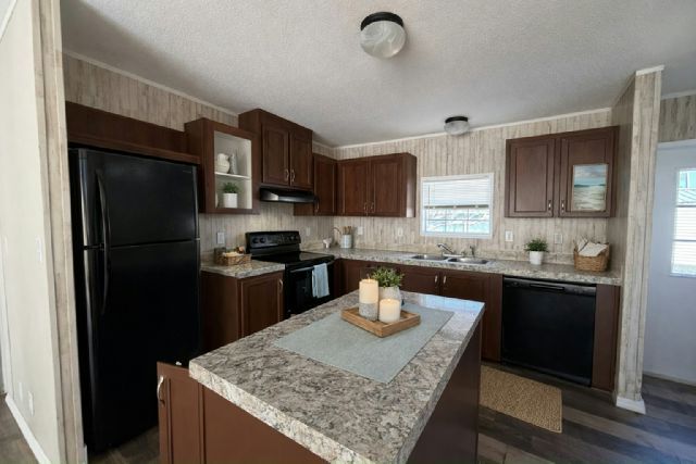 Foto del edificio - 1752 Hogue Ave