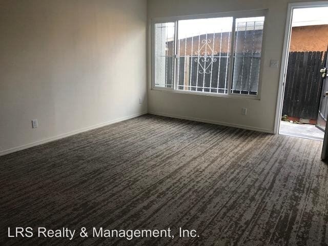 Foto del edificio - 3206-3212 W 60th St