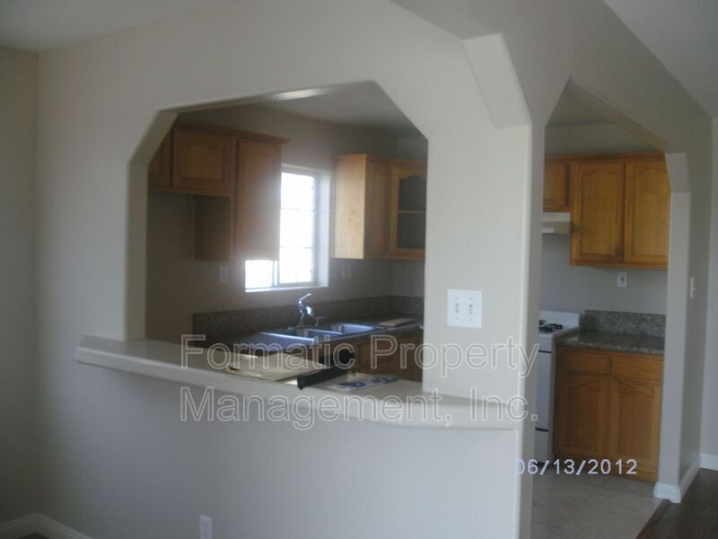 Primary Photo - 1701 W Century Blvd