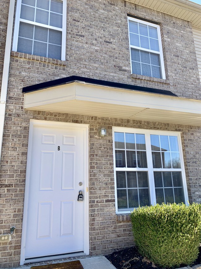 107 Sango Place Villas Dr, Clarksville, TN 37043 Townhome Rentals in