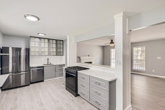 Building Photo - 757 Cedarcrest Road, Dallas, GA, 30132