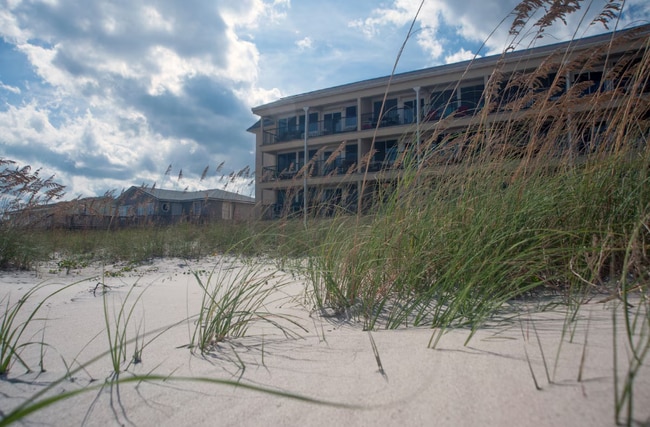 Building Photo - 426 S Fletcher Ave