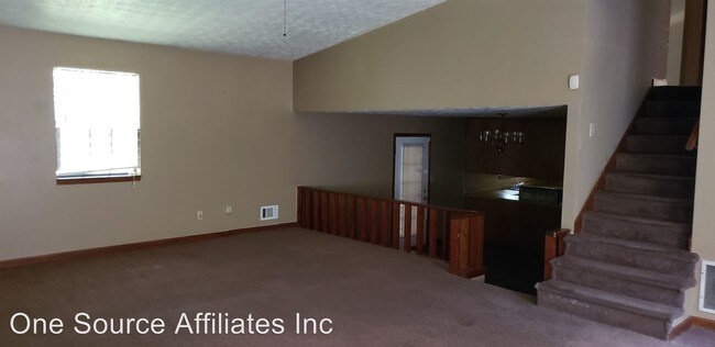 Building Photo - 3 br, 2 bath House - 215 Slicky Rock Court