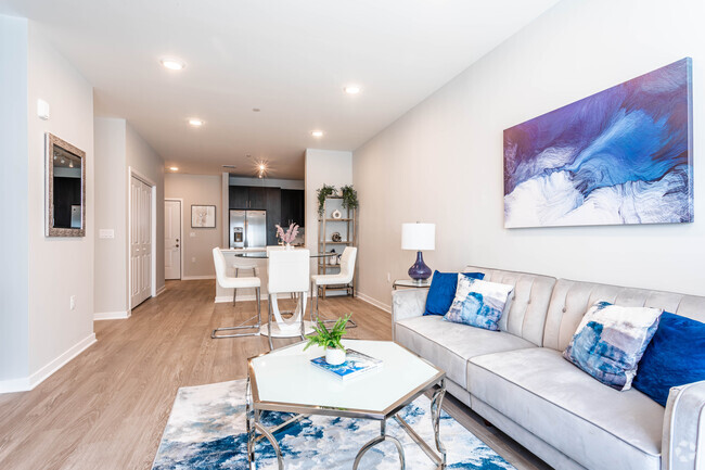 Living Area - The Landings at Riverwalk