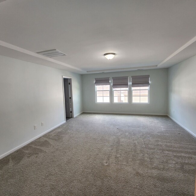 Building Photo - Townhome for Rent Durham