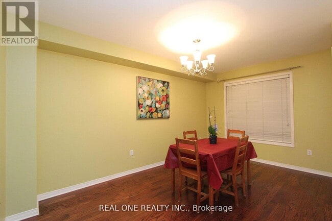 Building Photo - 287 Bantry Ave