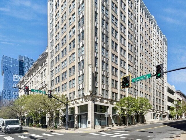 Foto del edificio - 700 Church St