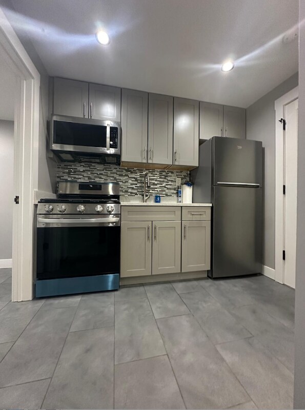 Foto principal - 84-58 98th St