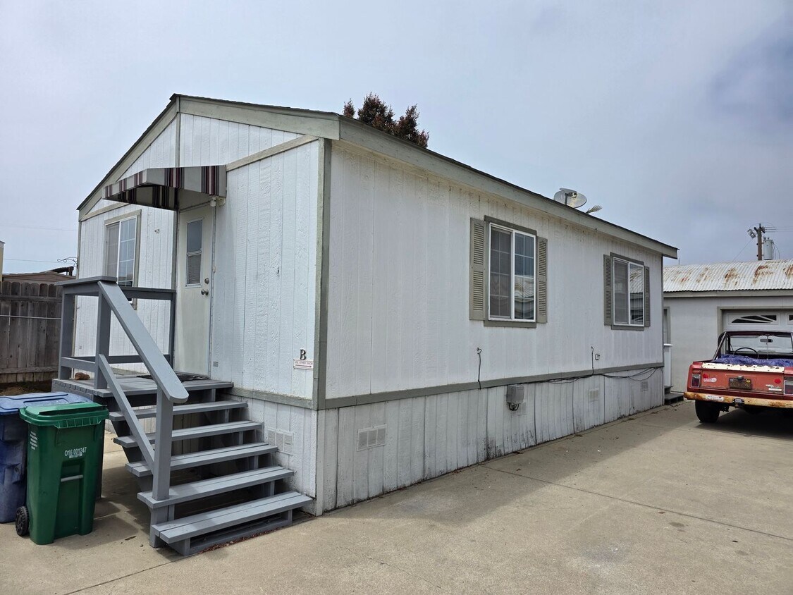 Foto principal - 1345 Longbranch Ave