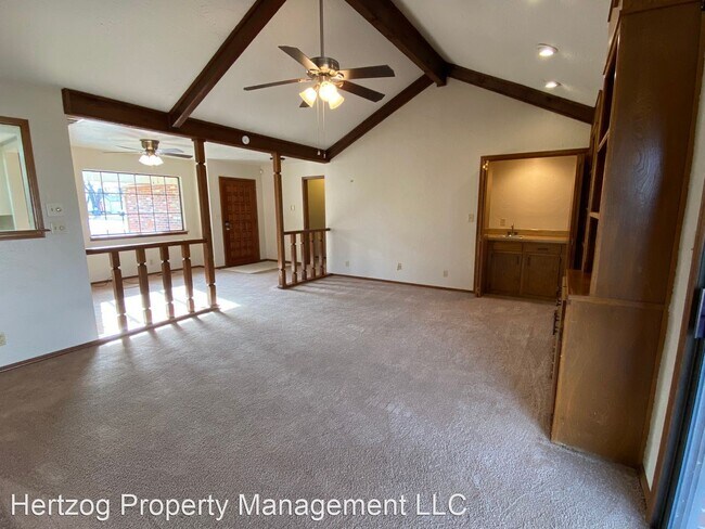 Foto del edificio - 4 br, 2.5 bath House - 1001 Bradley