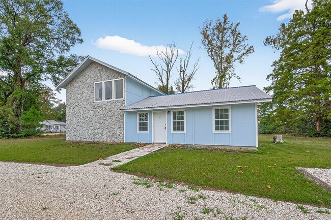 Foto del edificio - 5199 E Farm to Market 1988