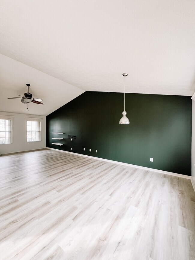 14955 Deer Trail Dr, Noblesville, IN 46060 House Rental in