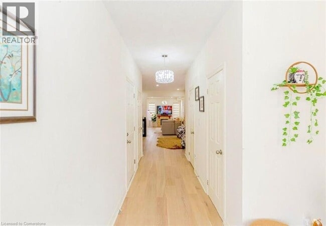 Building Photo - 513 Bessborough Dr
