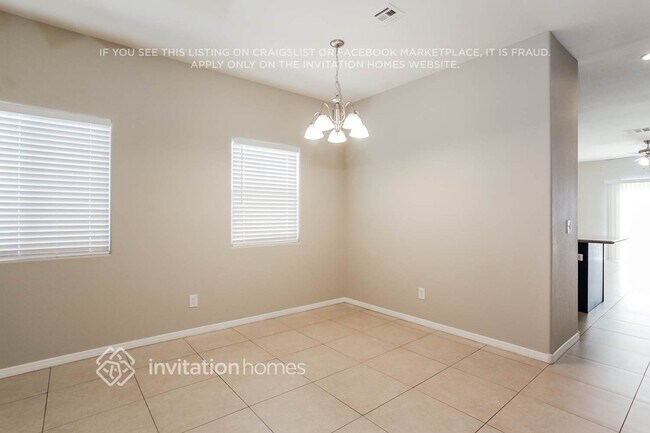 Foto del edificio - 8944 Alexander Great Ct