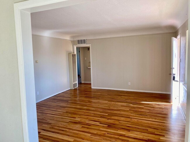 Building Photo - 7561 Mazatlan Dr
