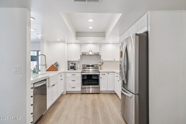 Foto del edificio - 5311 N 25th St