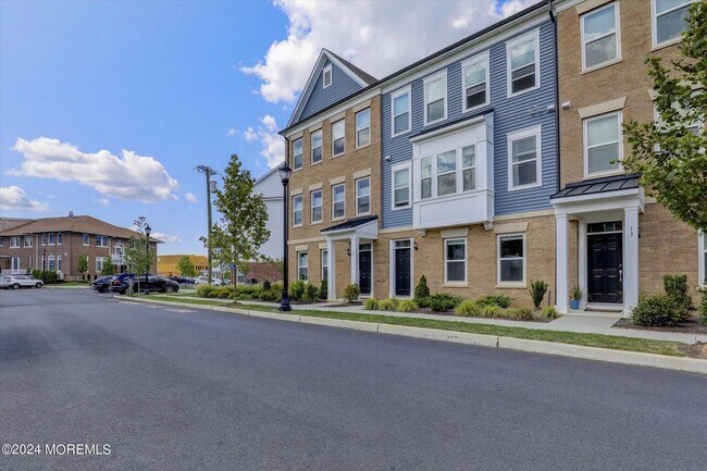 Building Photo - 17 Carty Ave