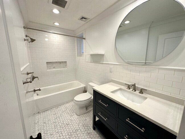 Building Photo - 690 Passaic Ave