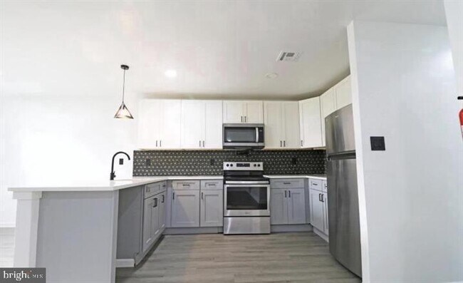 Foto del edificio - 511 Corinthian Ave