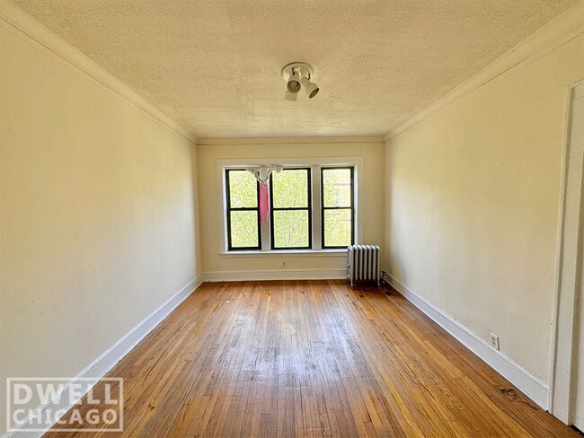 Building Photo - 2300 N Spaulding Ave