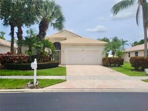 Building Photo - 10860 Fillmore Dr