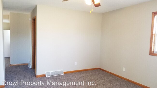 Building Photo - 2 br, 1 bath House - 2100 S 6th Street