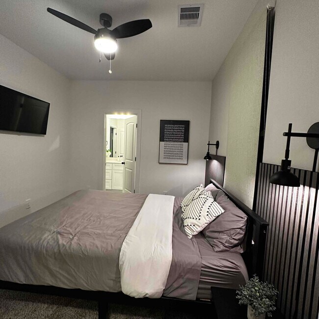 Foto del edificio - 6809 Calhoun Rd